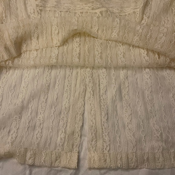 ❤️ Free People Lace Top ❤️ - Picture 7 of 14